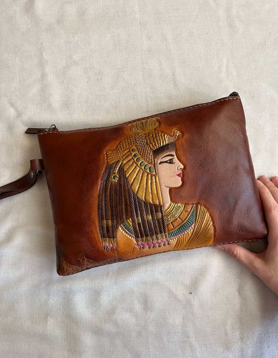Cleopatra Clutches